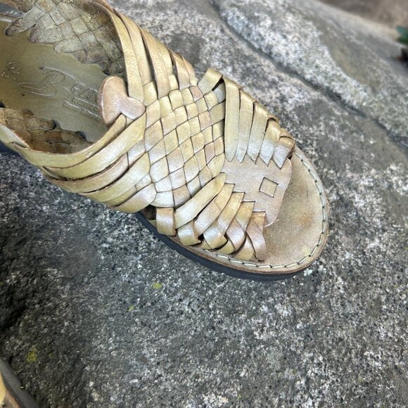 Brand X Mexican Huaraches Gold Green Woven Leather Size 6.5 - Picture 7 of 9